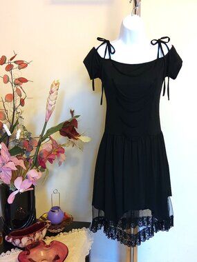 NWT Women's Black Lace Ruffle Tiered Dress Summer Dresses Knee Length Size 6